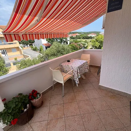 Apartmani Krunic Barbat na Rabu Esterno foto