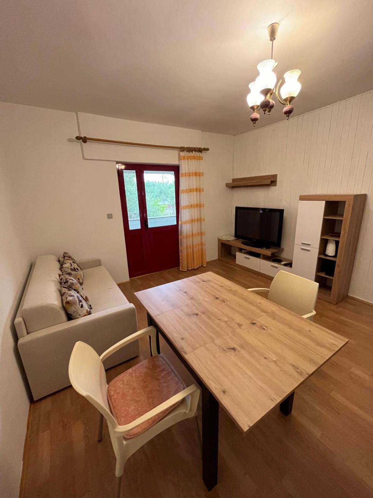 Apartment Krunic *